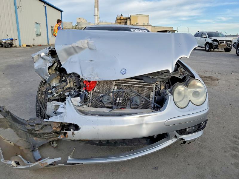 Продажа на аукционе авто 2003 Mercedes-benz Sl, vin: WDBSK75F53F057304, номер лота: 72892795