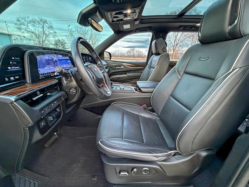 Продажа на аукционе авто 2023 Cadillac Escalade E, vin: 1GYS4KKL2PR480283, номер лота: 74102965