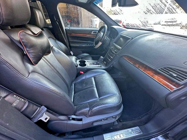 72158175 :رقم المزاد ، 2LMHJ5NK0FBL03293 vin ، 2015 Lincoln Mkt مزاد بيع