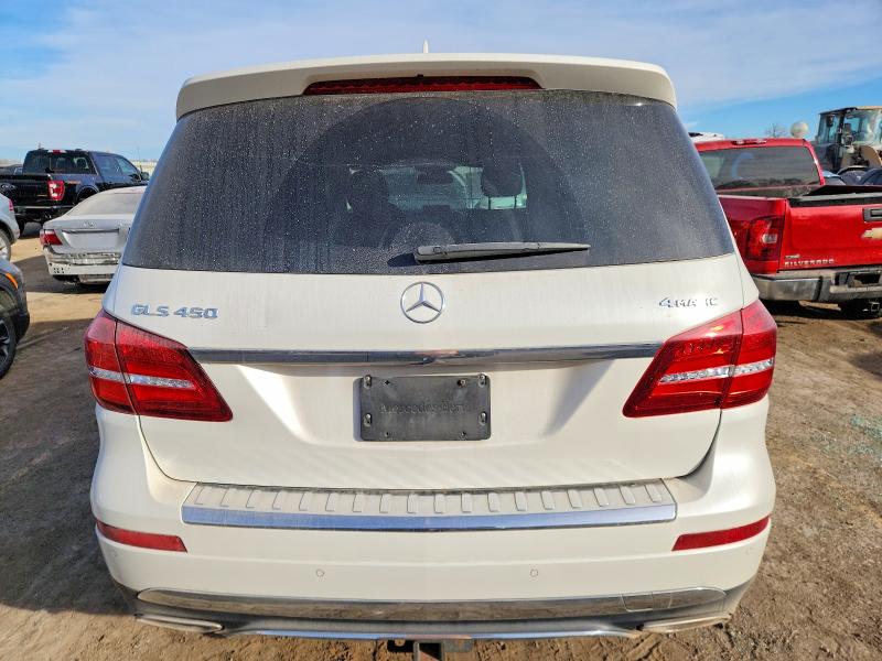 98607765 :رقم المزاد ، 4JGDF6EE0JB050003 vin ، 2018 Mercedes-benz Gls مزاد بيع