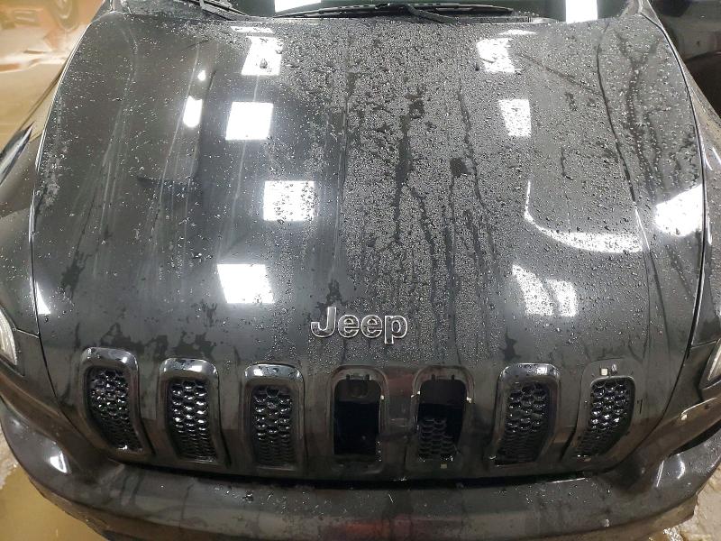 72820745 :رقم المزاد ، 1C4PJMCS7FW546543 vin ، 2015 Jeep Cherokee مزاد بيع