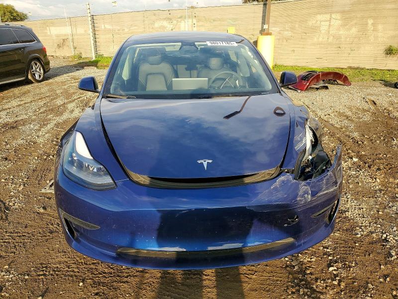 Продажа на аукционе авто 2023 Tesla Model 3, vin: 5YJ3E1EA6PF683579, номер лота: 98017185
