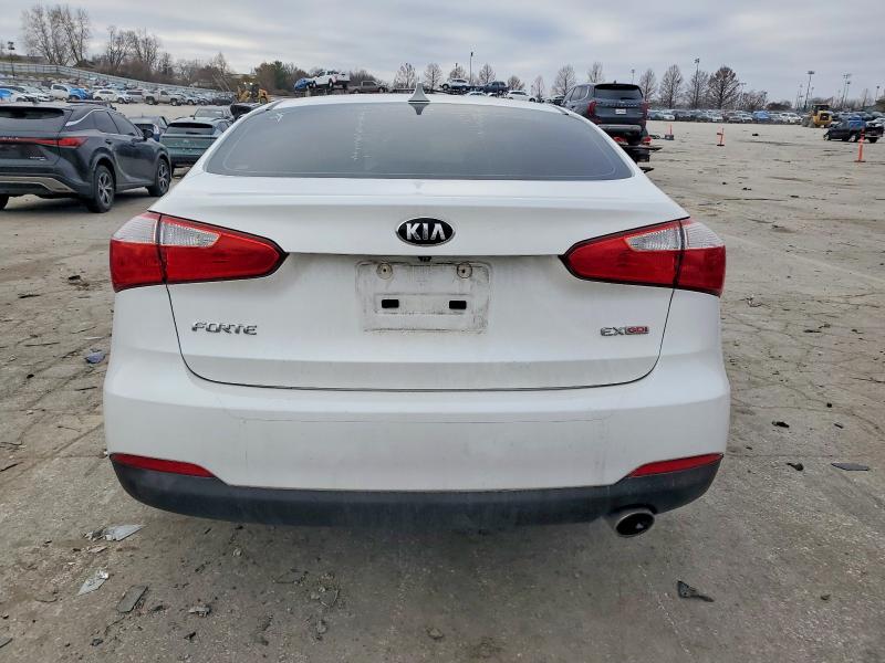 Продаж на аукціоні авто 2014 Kia Forte, vin: KNAFX4A82E5172328, номер лоту: 98646655