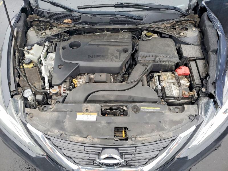 75452215 :رقم المزاد ، 1N4AL3AP0JC277035 vin ، 2018 Nissan Altima مزاد بيع
