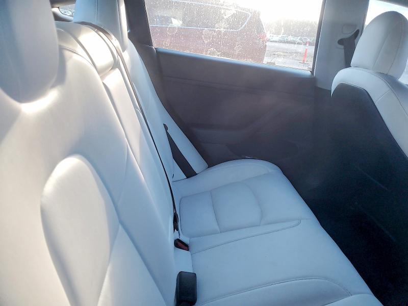 2021 Tesla Model 3 მანქანა იყიდება აუქციონზე, vin: 5YJ3E1EAXMF020544, აუქციონის ნომერი: 73711295