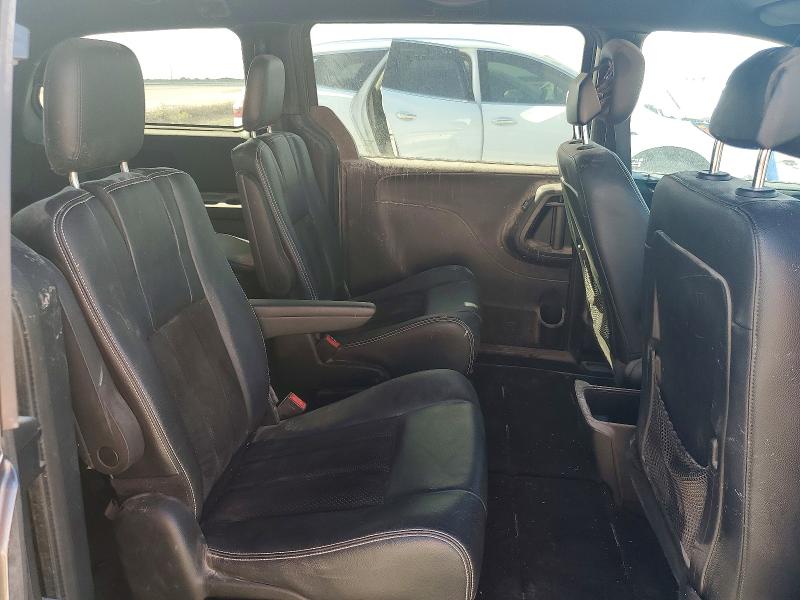 97678565 :رقم المزاد ، 2C4RDGCG6FR703923 vin ، 2015 Dodge Grand Cara مزاد بيع