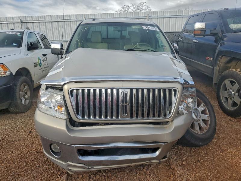 72947525 :رقم المزاد ، 5LTPW18566FJ11674 vin ، 2006 Lincoln Mark Lt مزاد بيع