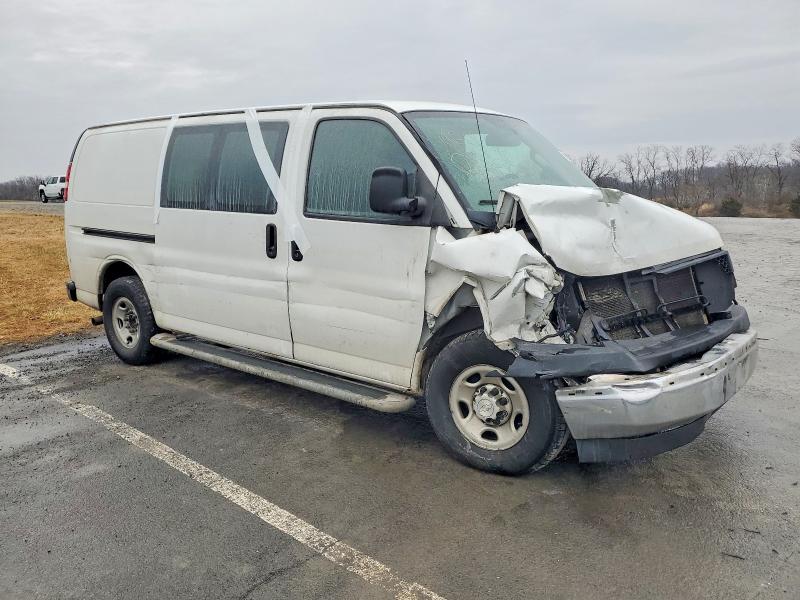 99134005 :رقم المزاد ، 1GCWGAFG3J1912651 vin ، 2018 Chevrolet Express G2500 مزاد بيع