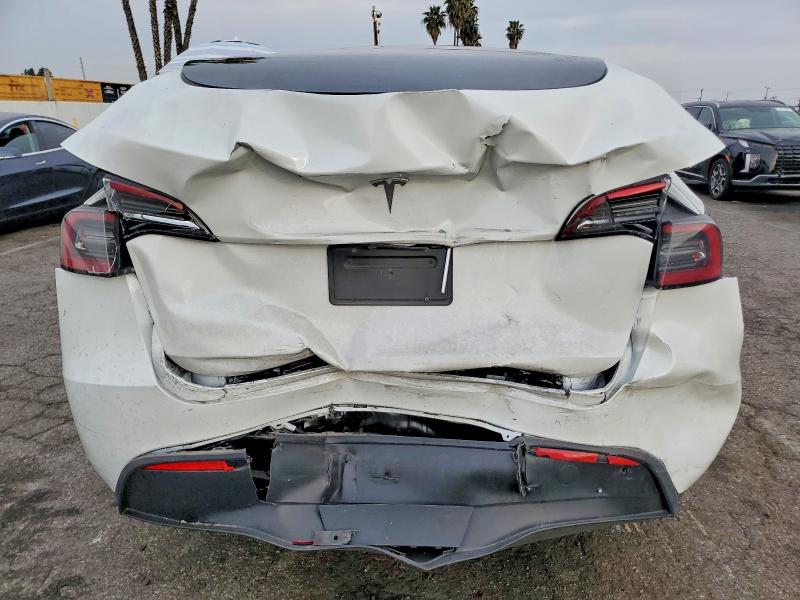 2024 Tesla Model Y მანქანა იყიდება აუქციონზე, vin: 7SAYGDED8RF094681, აუქციონის ნომერი: 74398615