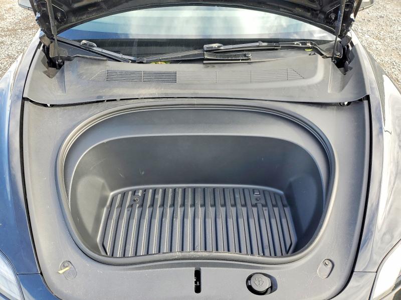 98678005 :رقم المزاد ، 5YJ3E1EA6SF052355 vin ، 2025 Tesla Model 3 مزاد بيع