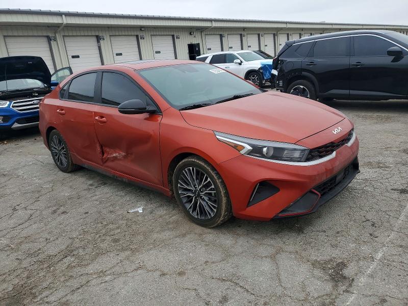 72324845 :رقم المزاد ، 3KPF54AD9PE594769 vin ، 2023 Kia Forte مزاد بيع