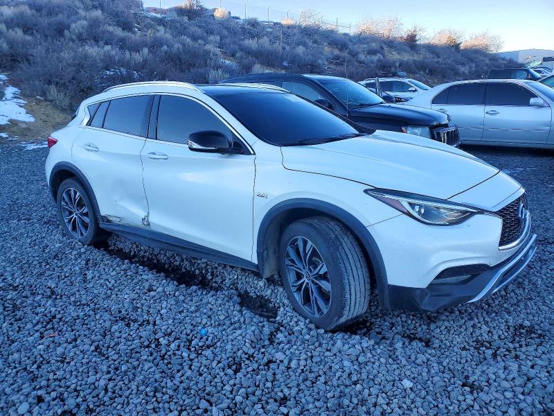 Продажа на аукционе авто 2017 Infiniti Qx30, vin: SJKCH5CR9HA031215, номер лота: 73259425