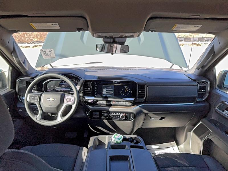Продажа на аукционе авто 2025 Chevrolet Silverado, vin: 1GCUKDED8SZ171415, номер лота: 73893425