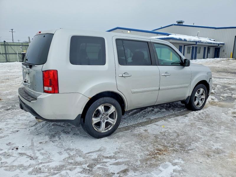99674645 :رقم المزاد ، 5FNYF4H57CB083442 vin ، 2012 Honda Pilot مزاد بيع