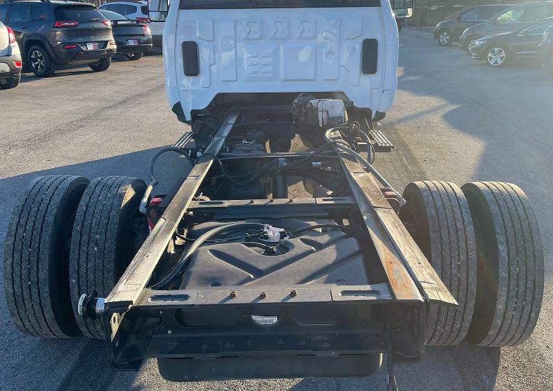 75688735 :رقم المزاد ، 1HTKHPVH3KH863441 vin ، 2019 Chevrolet Silverado مزاد بيع
