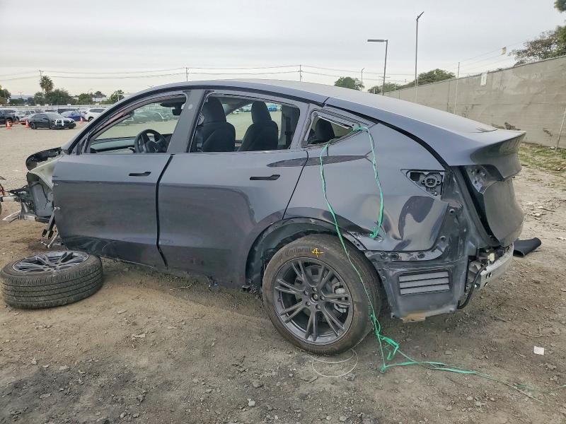 2025 Tesla Model Y მანქანა იყიდება აუქციონზე, vin: 7SAYGDED8SF262079, აუქციონის ნომერი: 74430915