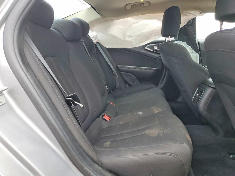 72560495 :رقم المزاد ، 1C3CCCAG6GN126026 vin ، 2016 Chrysler 200 مزاد بيع