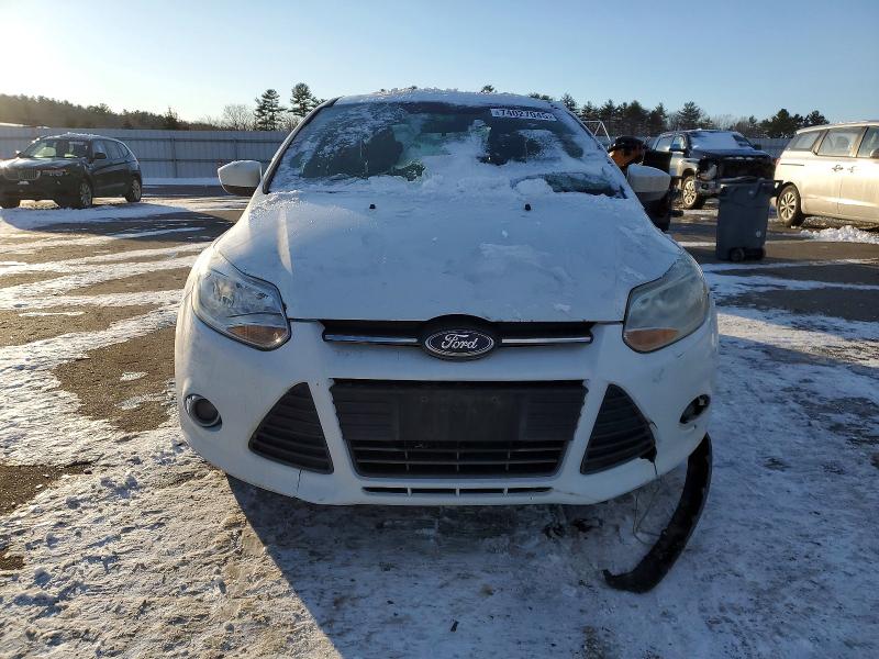74027045 :رقم المزاد ، 1FAHP3F28CL246568 vin ، 2012 Ford Focus مزاد بيع