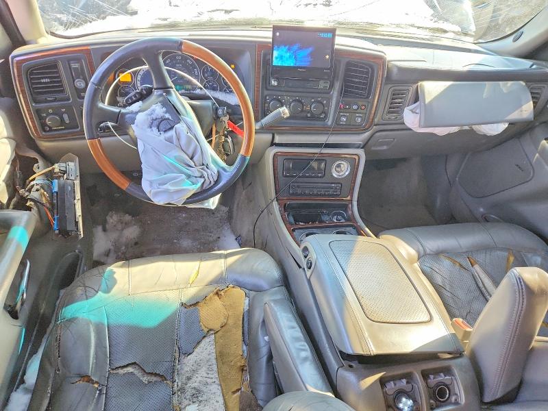 2002 Cadillac Escalade მანქანა იყიდება აუქციონზე, vin: 1GYEK63N62R185772, აუქციონის ნომერი: 75373305