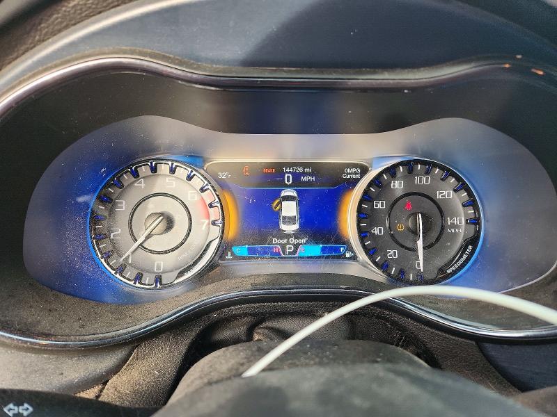 2015 Chrysler 200 მანქანა იყიდება აუქციონზე, vin: 1C3CCCBB3FN561801, აუქციონის ნომერი: 72690805