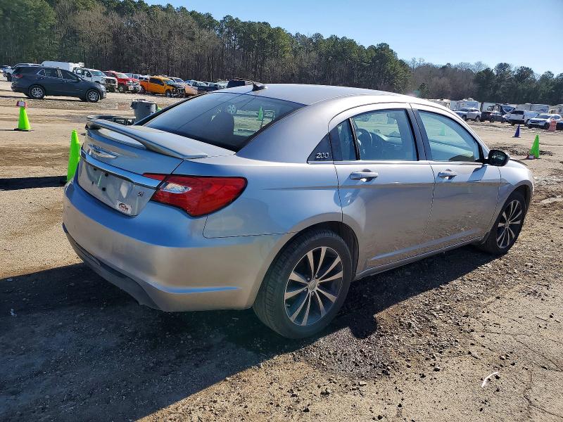 73465845 :رقم المزاد ، 1C3CCBBB2DN510216 vin ، 2013 Chrysler 200 مزاد بيع