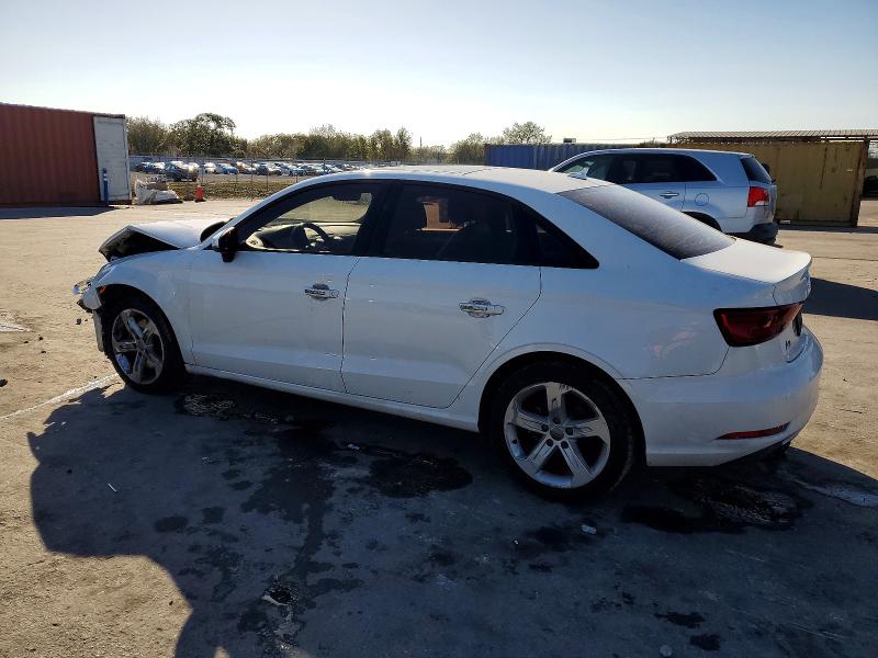 Продажа на аукционе авто 2018 Audi A3, vin: WAUAUGFF8J1068536, номер лота: 73992295