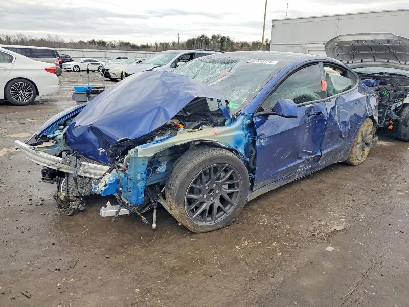Продажа на аукционе авто 2025 Tesla Model 3, vin: 5YJ3E1EA0SF975270, номер лота: 98156775