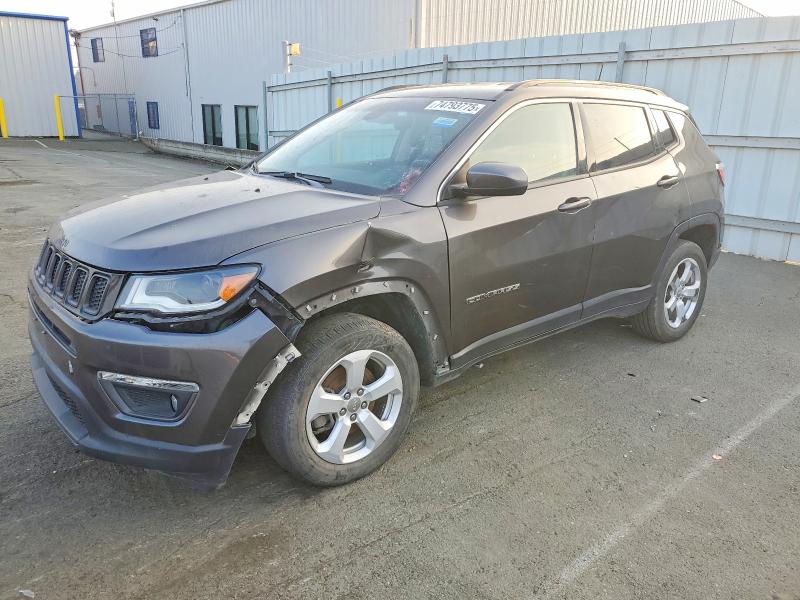 Auction sale of the 2020 Jeep Compass La, vin: 3C4NJDBB4LT131982, lot number: 74793775