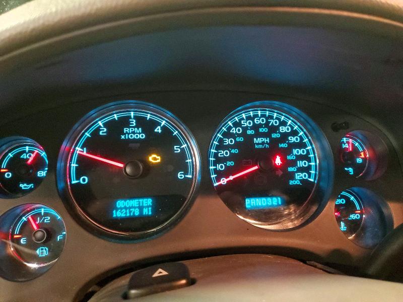98570905 :رقم المزاد ، 3GNFK163X7G217872 vin ، 2007 Chevrolet Suburban مزاد بيع
