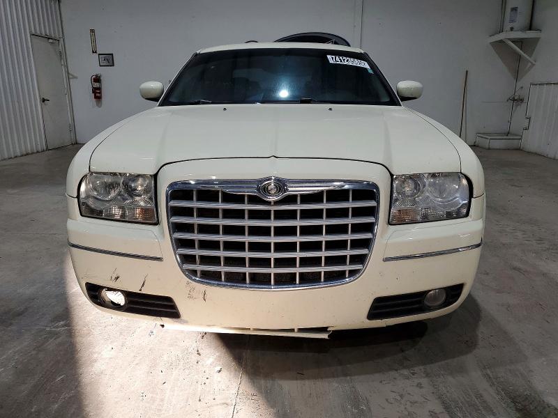 Продажа на аукционе авто 2006 Chrysler 300, vin: 2C3LA53G16H208235, номер лота: 74123585