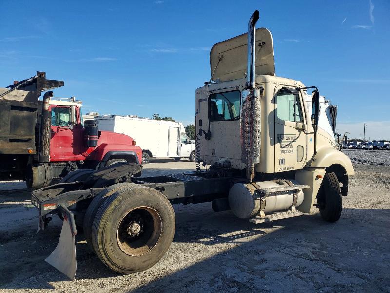 2006 Freightliner Columbia 1 მანქანა იყიდება აუქციონზე, vin: 1FUBA5CG86LV84112, აუქციონის ნომერი: 74323075
