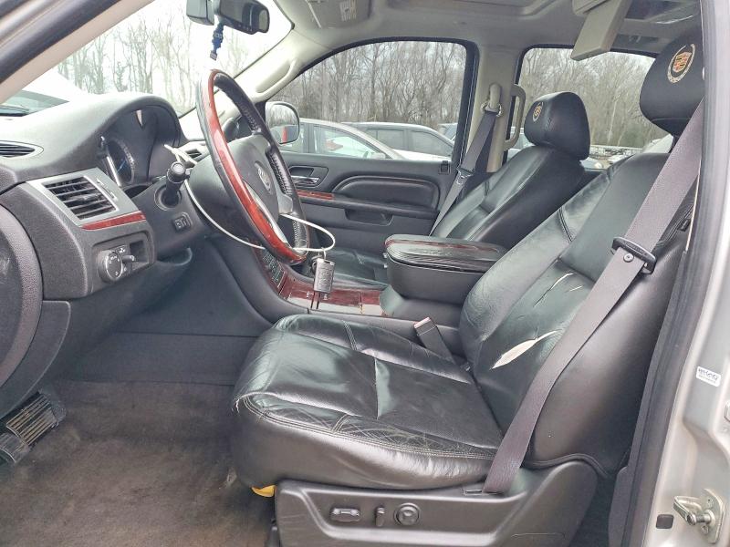 73429215 :رقم المزاد ، 1GYS3CEF4BR164407 vin ، 2011 Cadillac Escalade مزاد بيع