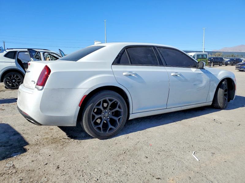2019 Chrysler 300 მანქანა იყიდება აუქციონზე, vin: 2C3CCABG3KH708086, აუქციონის ნომერი: 73449105