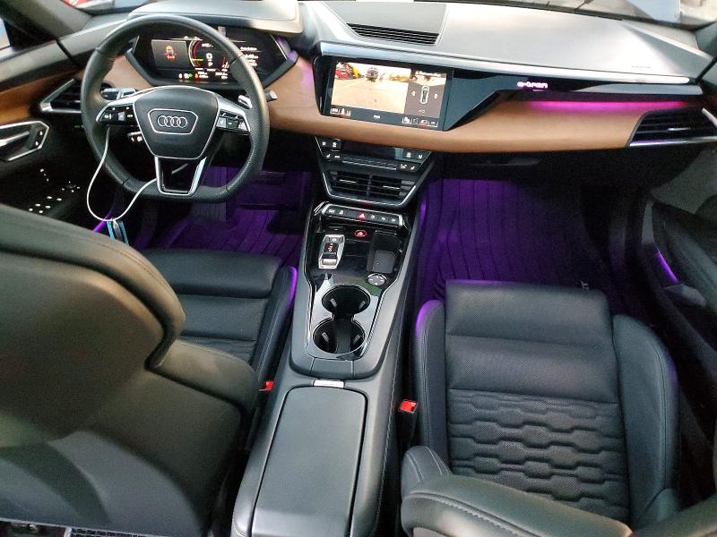 99674755 :رقم المزاد ، WAUDJBFW9P7006481 vin ، 2023 Audi E-tron Gt مزاد بيع