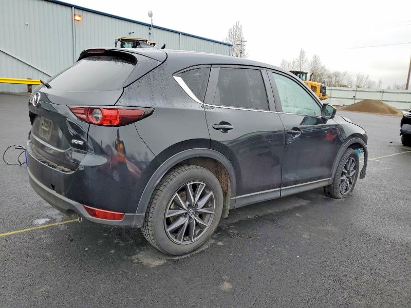 73190935 :رقم المزاد ، JM3KFBCM9J0338832 vin ، 2018 Mazda Cx-5 مزاد بيع
