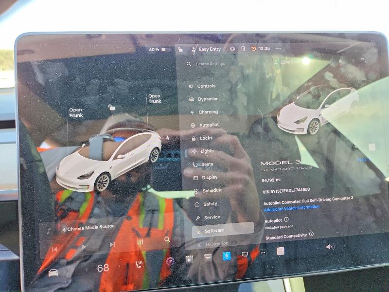 97866385 :رقم المزاد ، 5YJ3E1EAXLF744958 vin ، 2020 Tesla Model 3 مزاد بيع