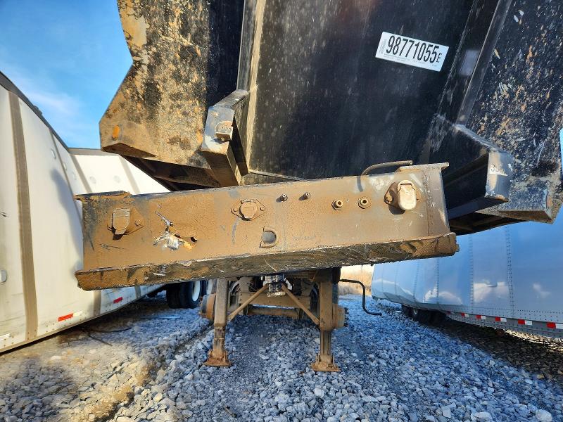 98771055 :رقم المزاد ، 4T91C2281JA086014 vin ، 2018 Dump Trailer مزاد بيع