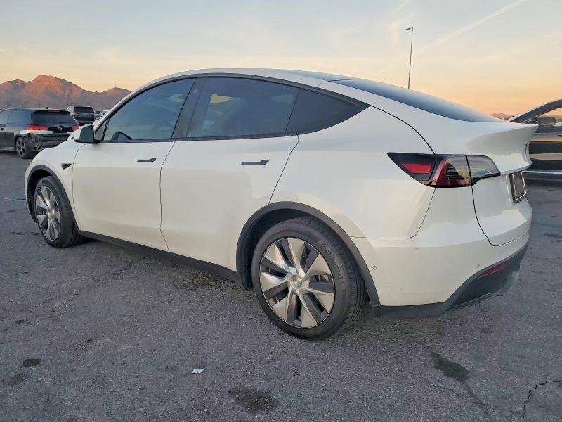 75188665 :رقم المزاد ، 5YJYGDEE9MF207536 vin ، 2021 Tesla Model Y مزاد بيع