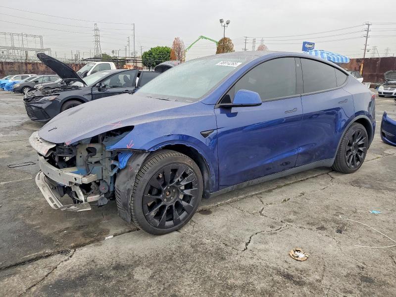 Auction sale of the 2021 Tesla Model Y, vin: 5YJYGDEE1MF070530, lot number: 98914265