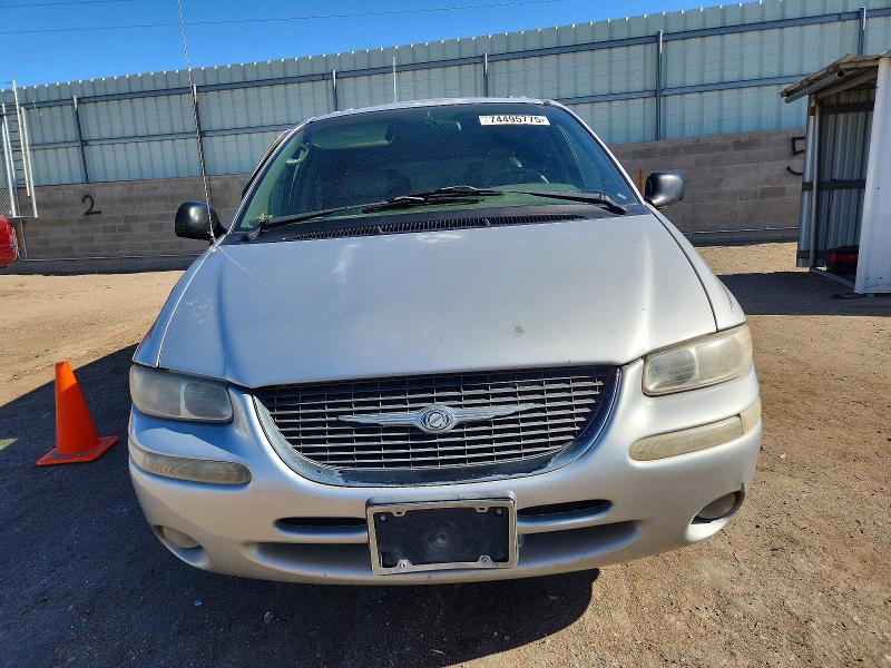 Продаж на аукціоні авто 2000 Chrysler Town & Country, vin: 1C4GP64L0YB515095, номер лоту: 74495775
