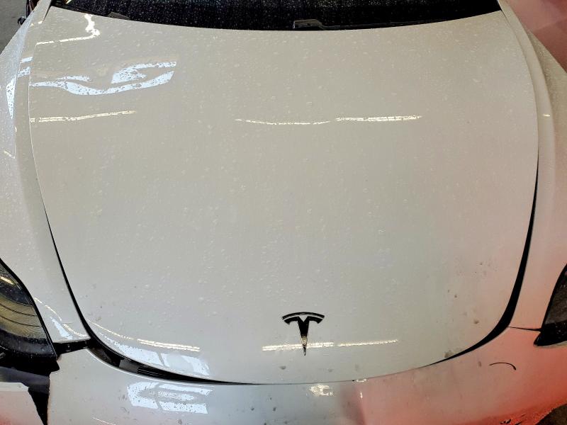 Продажа на аукционе авто 2018 Tesla Model 3, vin: 5YJ3E1EA1JF012375, номер лота: 98594125
