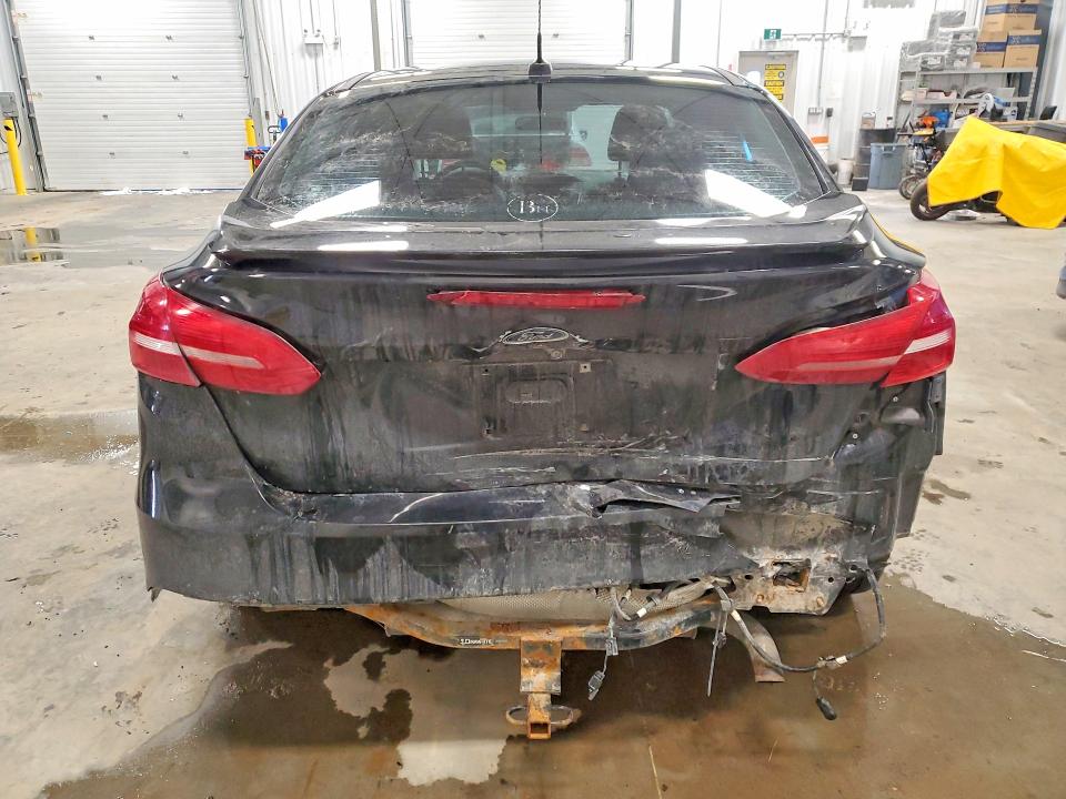 2016 Ford Focus მანქანა იყიდება აუქციონზე, vin: 1FADP3J27GL317027, აუქციონის ნომერი: 75236775