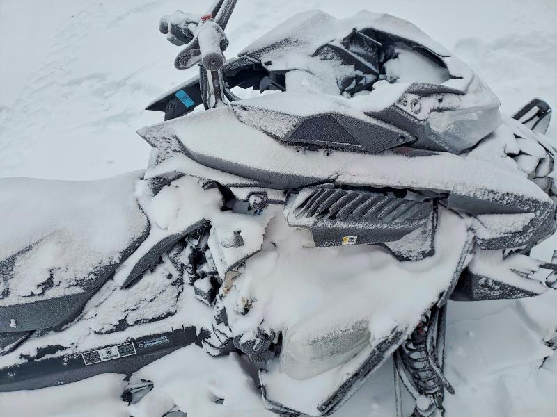 72558025 :رقم المزاد ، 2BPSAWSB0SV000166 vin ، 2025 Ski-doo Expedition Se 900 T مزاد بيع