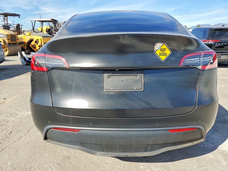 2021 Tesla Model Y მანქანა იყიდება აუქციონზე, vin: 5YJYGDEE8MF097630, აუქციონის ნომერი: 73902305
