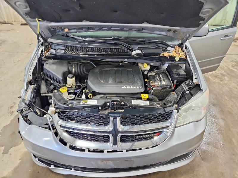 74684545 :رقم المزاد ، 2C4RDGCG1DR600504 vin ، 2013 Dodge Grand Caravan مزاد بيع