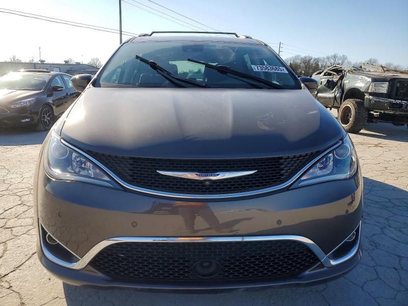 Продажа на аукционе авто 2018 Chrysler Pacifica, vin: 2C4RC1EGXJR350348, номер лота: 73583685