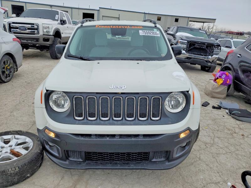 Aukcja sprzedaży 2015 Jeep Renegade, vin: ZACCJBBT0FPB59739, numer aukcji: 75592955