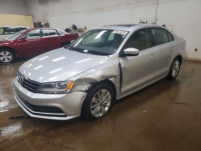 98413055 :رقم المزاد ، 3VWD07AJ0FM417803 vin ، 2015 Volkswagen Jetta مزاد بيع
