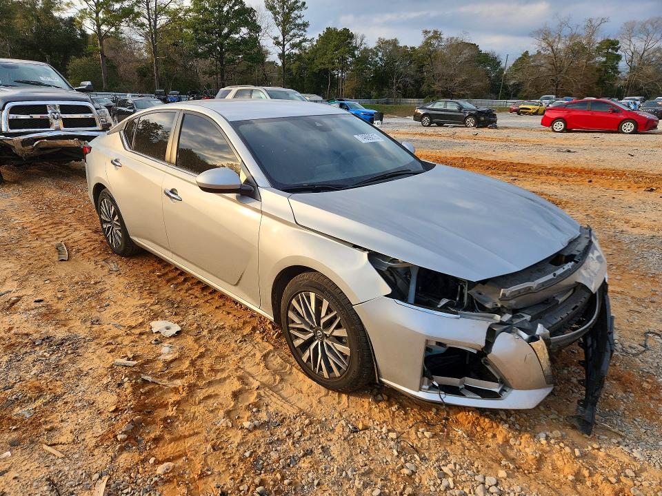 2023 Nissan Altima მანქანა იყიდება აუქციონზე, vin: 1N4BL4DV1PN362192, აუქციონის ნომერი: 74669215