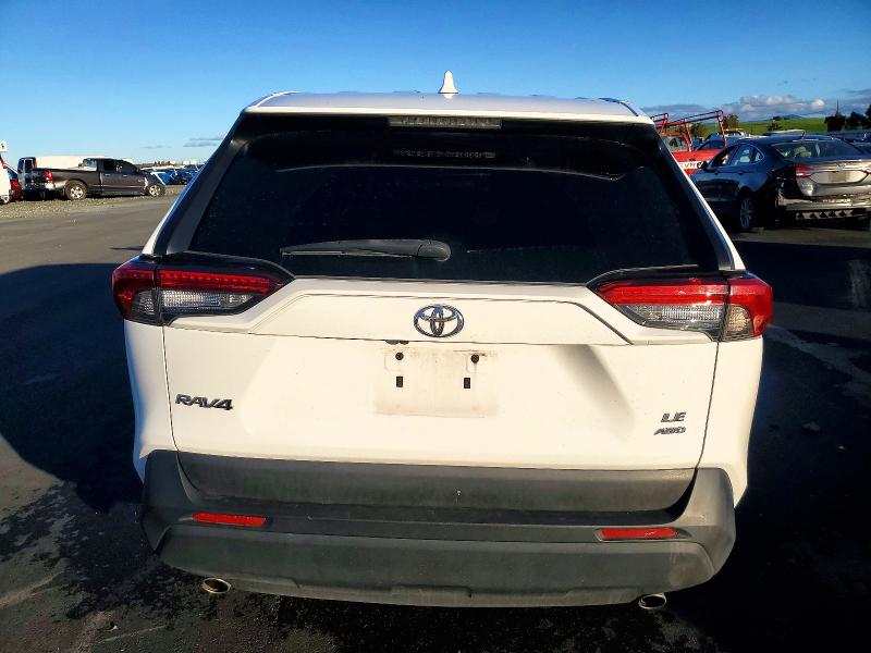 99550185 :رقم المزاد ، 2T3F1RFV7NC270152 vin ، 2022 Toyota Rav4 مزاد بيع